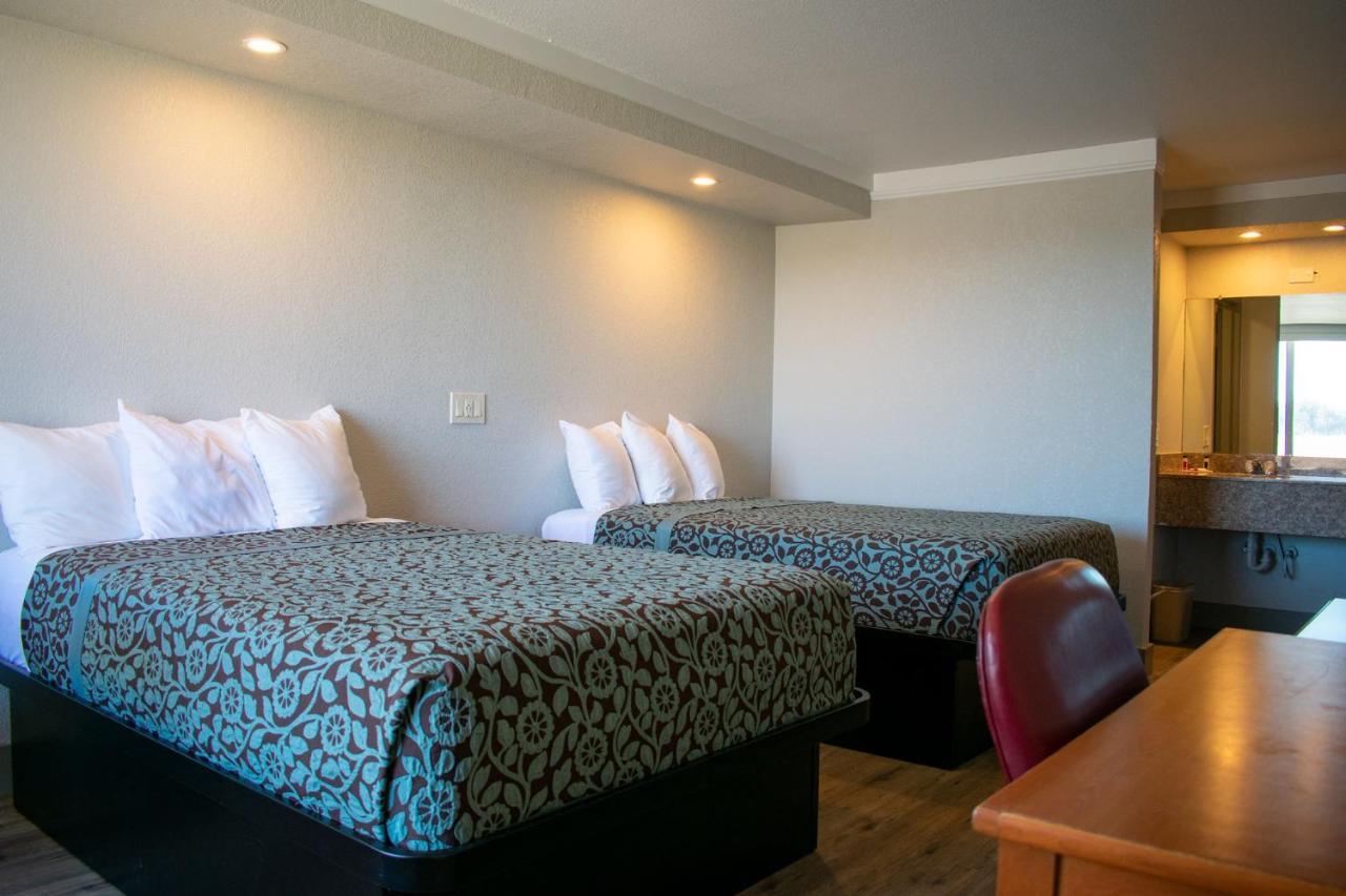 Days Inn By Wyndham Hillsboro Tx Eksteriør billede